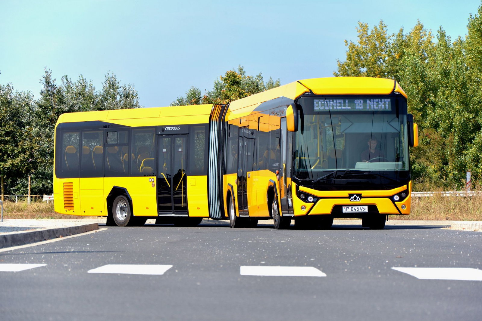 Megkötötték a beszerzési megállapodást, jöhetnek az Econell csuklósok a Volánbuszhoz