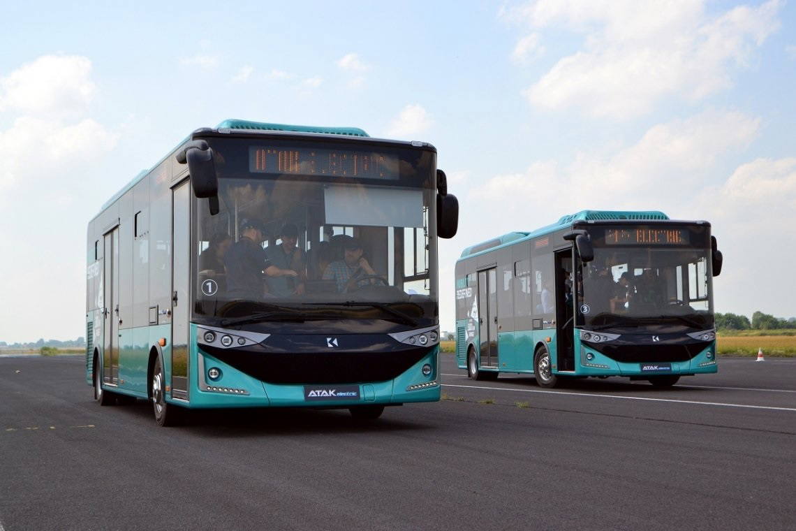 Újabb 27 elektromos midibuszt szállíthat Olaszországba a Karsan
