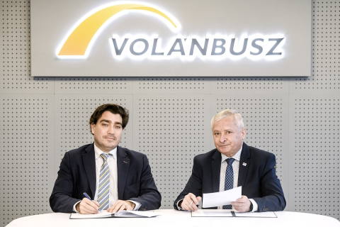 Megszületett a megállapodás a Volánbusz és a SZAKSZ között – elmarad a sztrájk