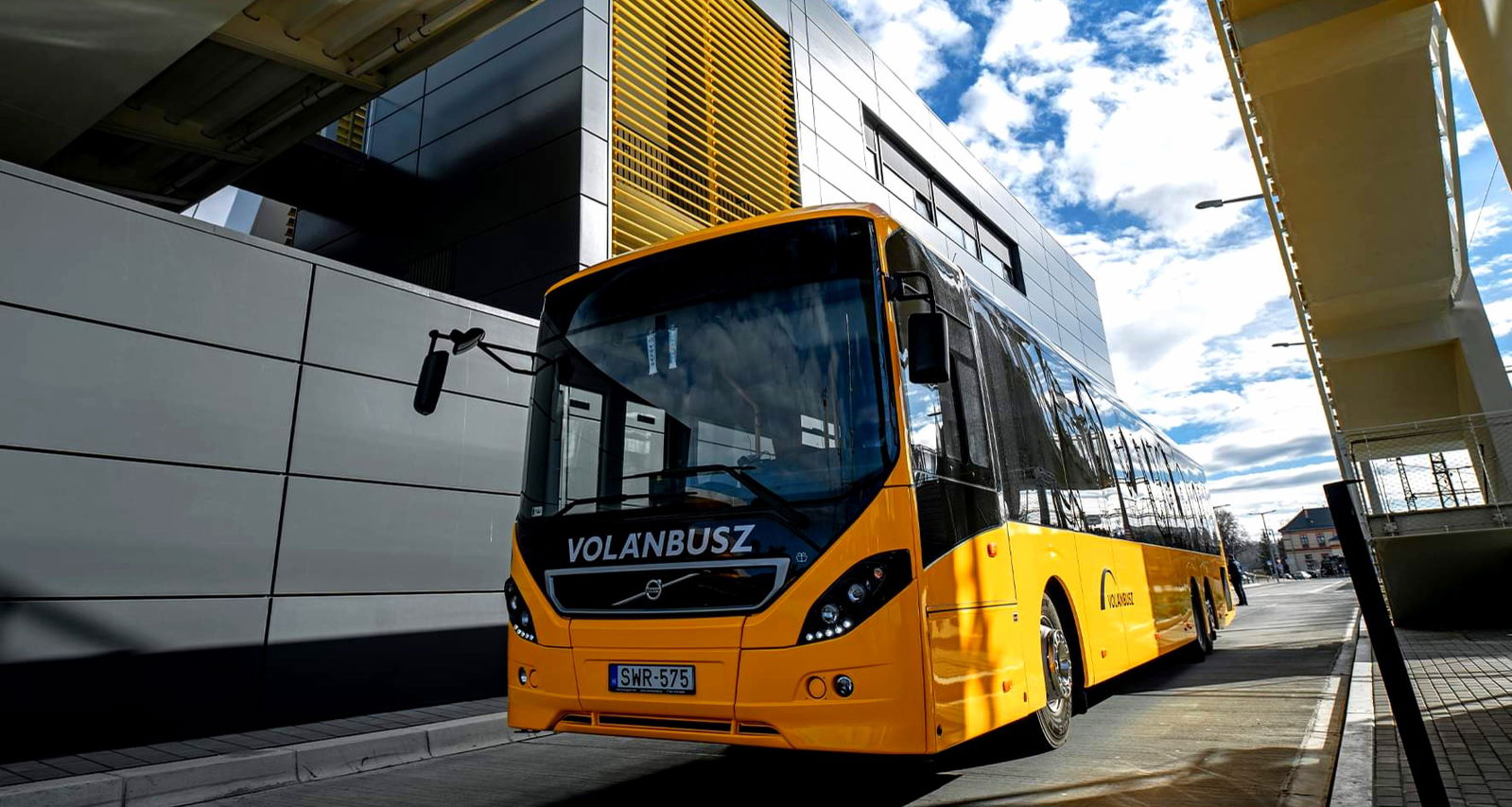 Újra nekifut a kormány a helyközi buszközlekedési szolgáltatás megpályáztatásának