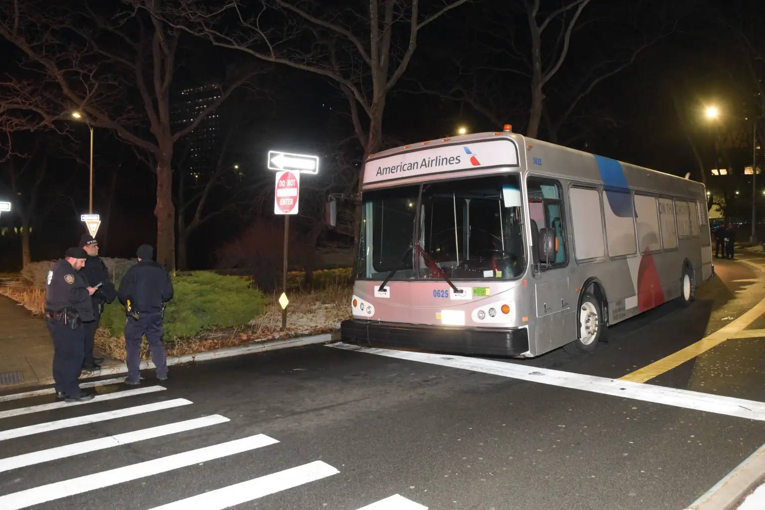 Repülőtérről lopott buszt egy férfi New Yorkban – nem jutott messzire