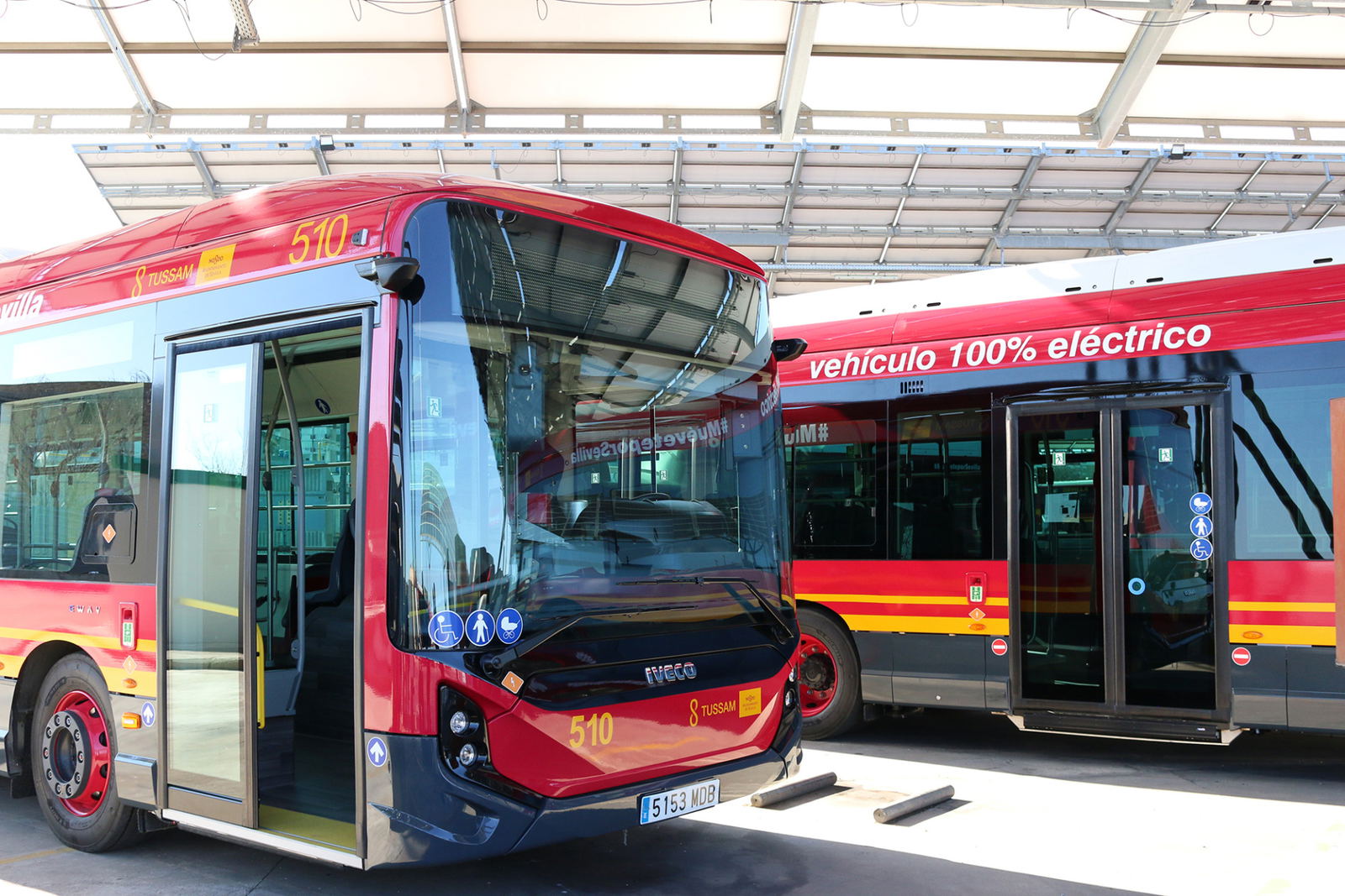 Sevillában áll forgalomba az első spanyolországi Iveco E-Way flotta
