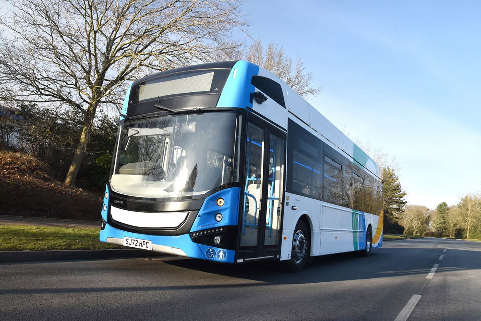 További 170 darab Volvo alvázas MCV villanybuszt vásárol a Stagecoach