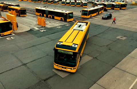 Harminc órán keresztül „nyúzták” a BVG egyik vadonatúj Ebuscóját Berlin utcáin