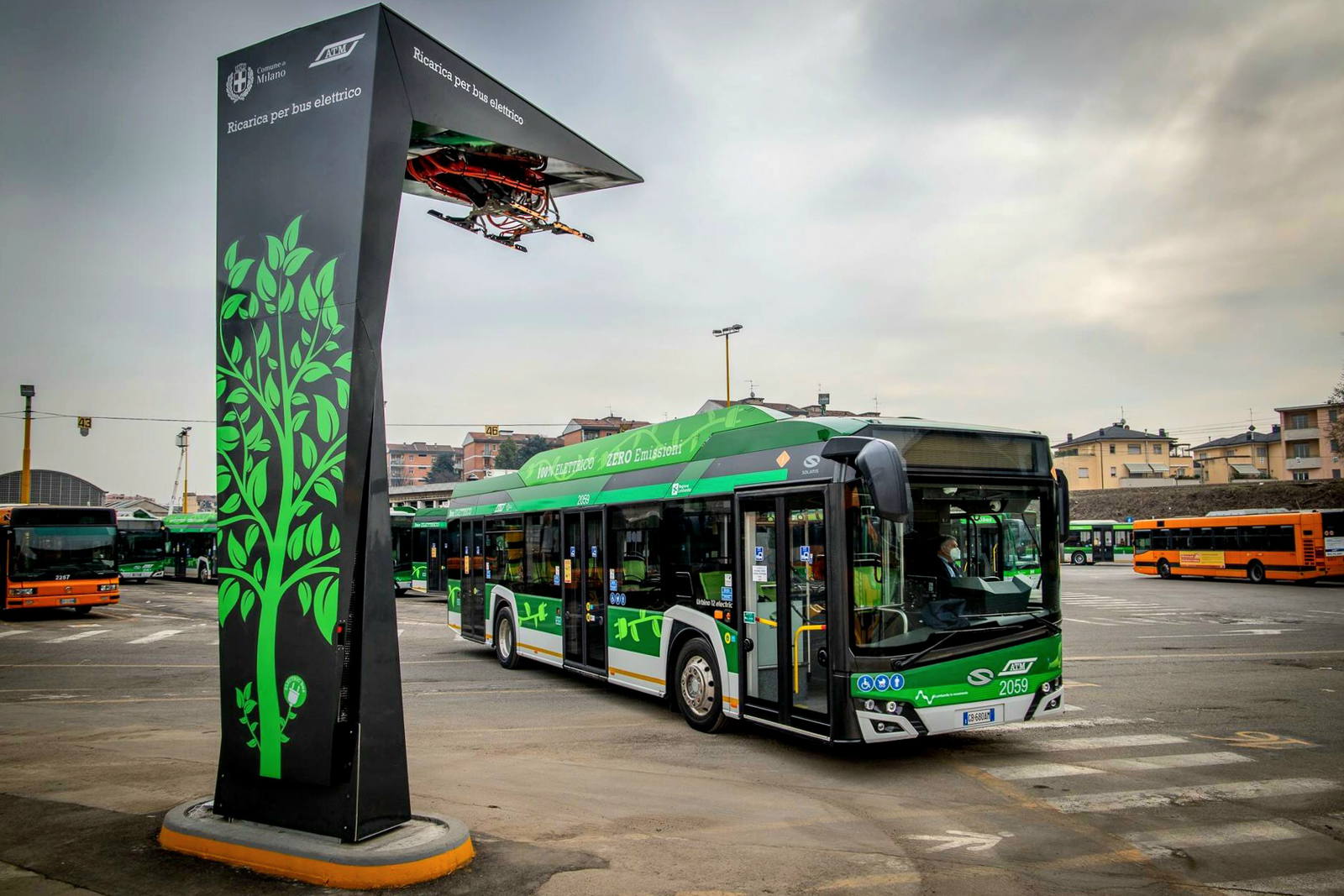 Kizárták a Solarist Milanó 340 darabos villanybusz-tenderéből