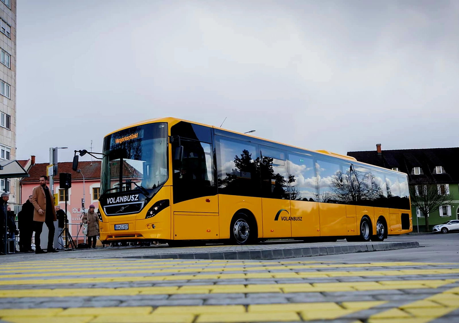 Volvo 8900-asok álltak a köz szolgálatába Tolnában