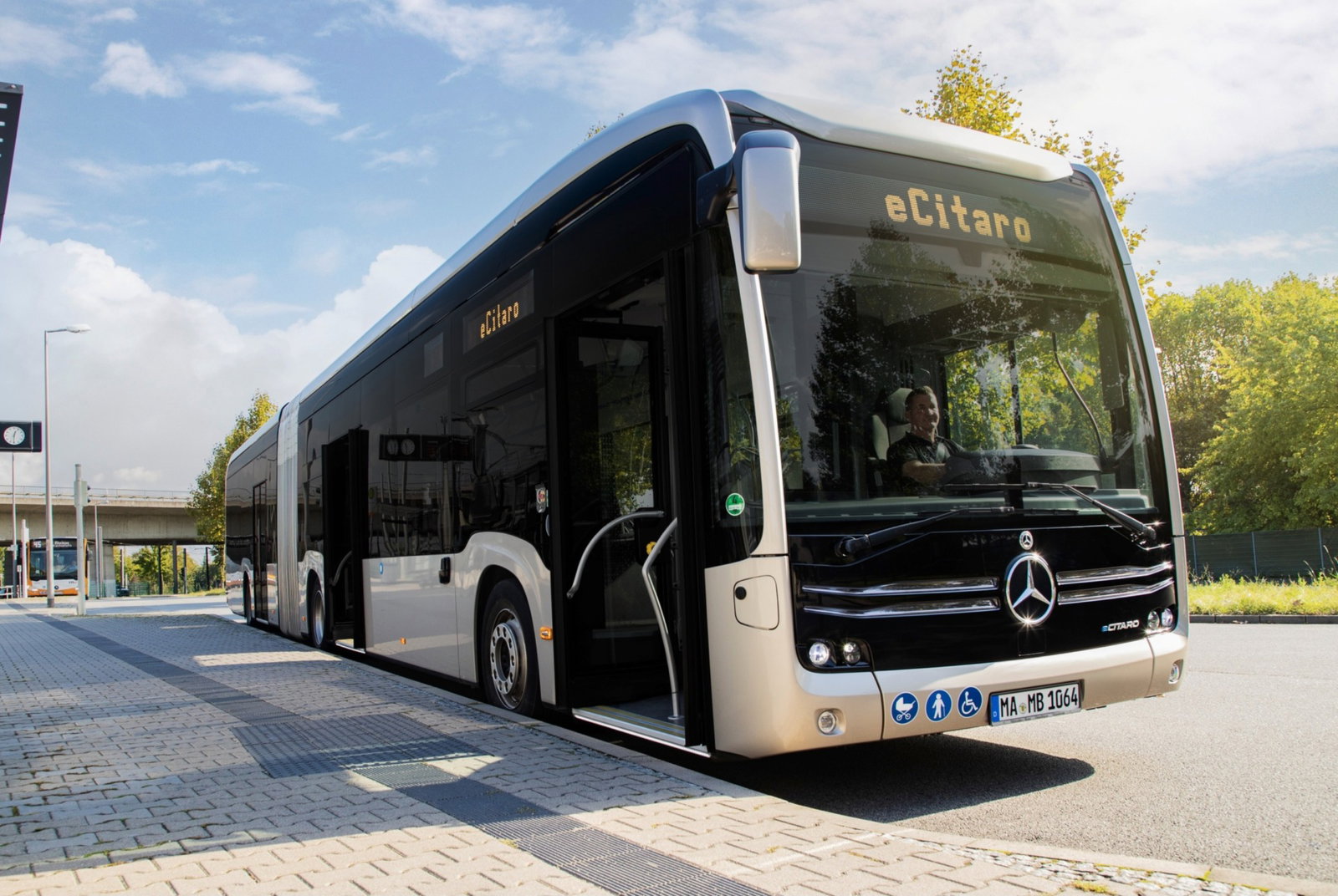 Már több mint 1000 eCitaro gördült le a mannheimi gyártósorokról