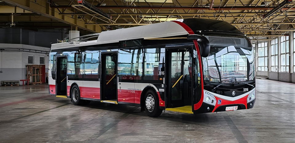 Škoda-SOR trolibuszok állnak forgalomba Brnóban