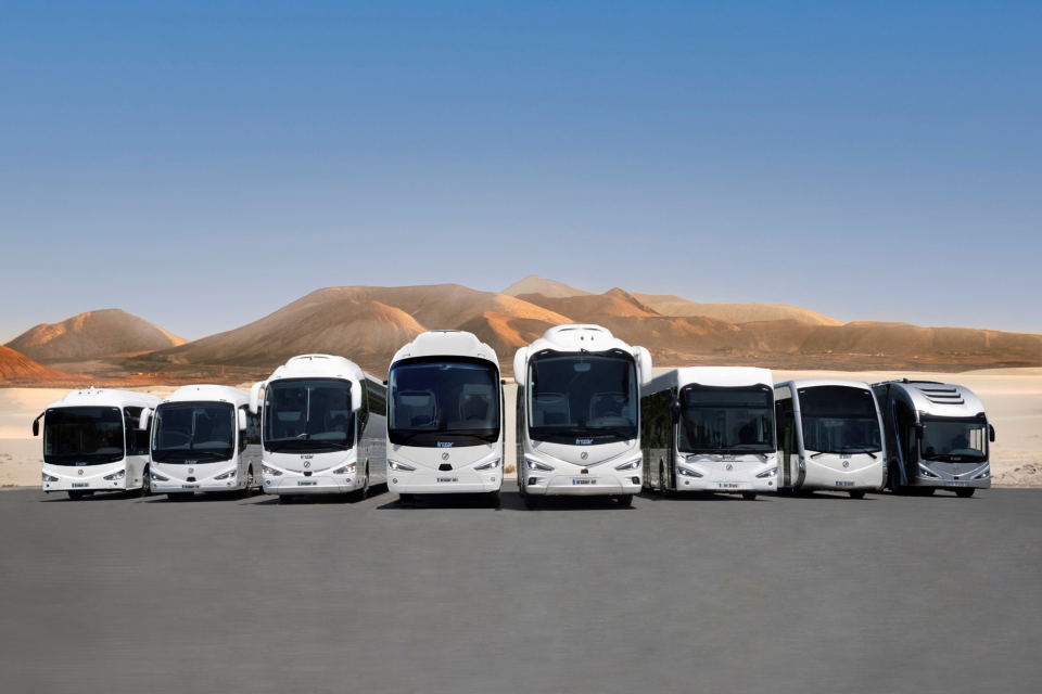 A Busworld Europe 2023 kiállításon debütál az Irizar hidrogénhajtású turistabusza