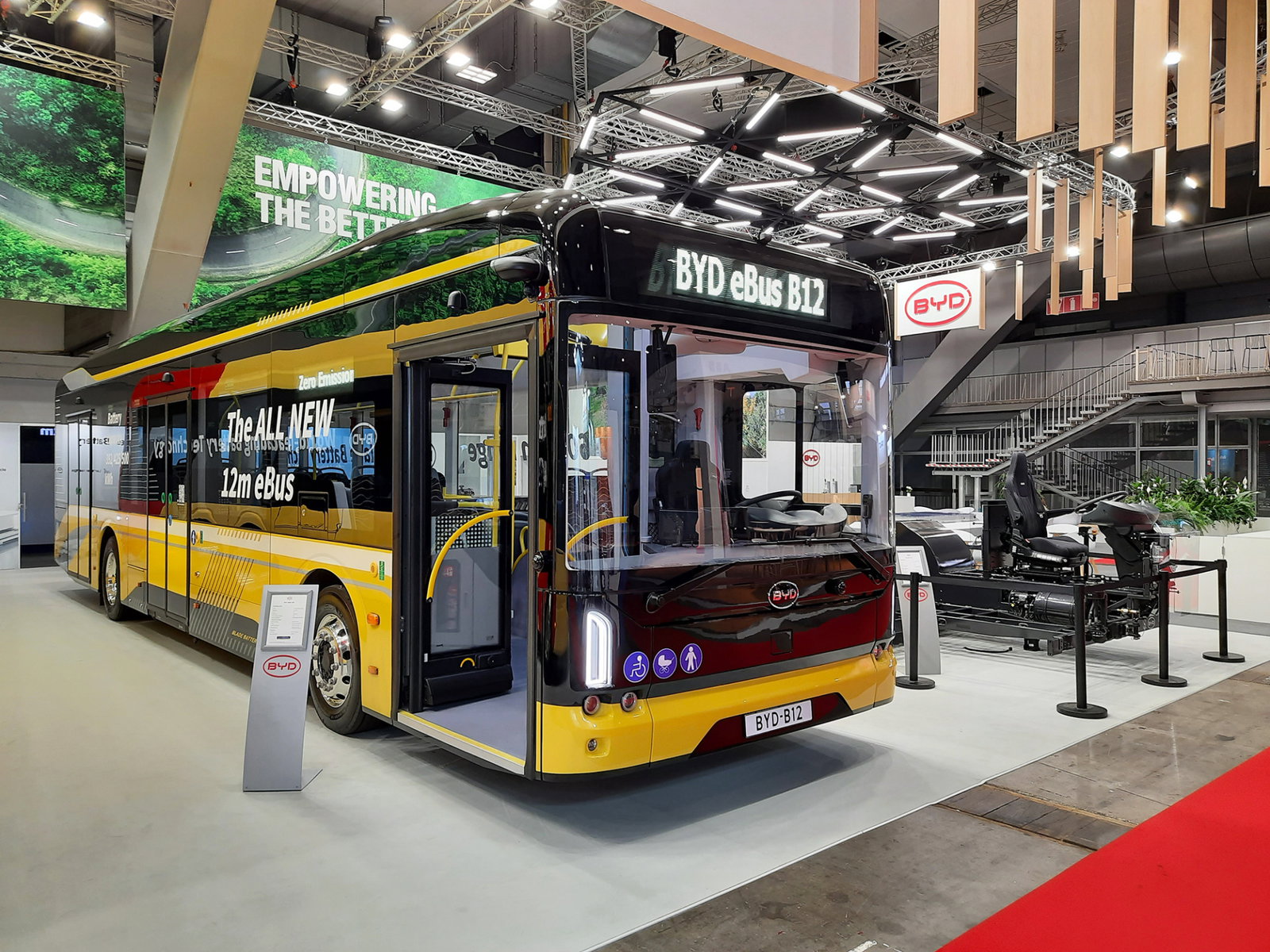 Busworld Europe 2023: a BYD új villanybusza feladja a leckét a konkurenciának