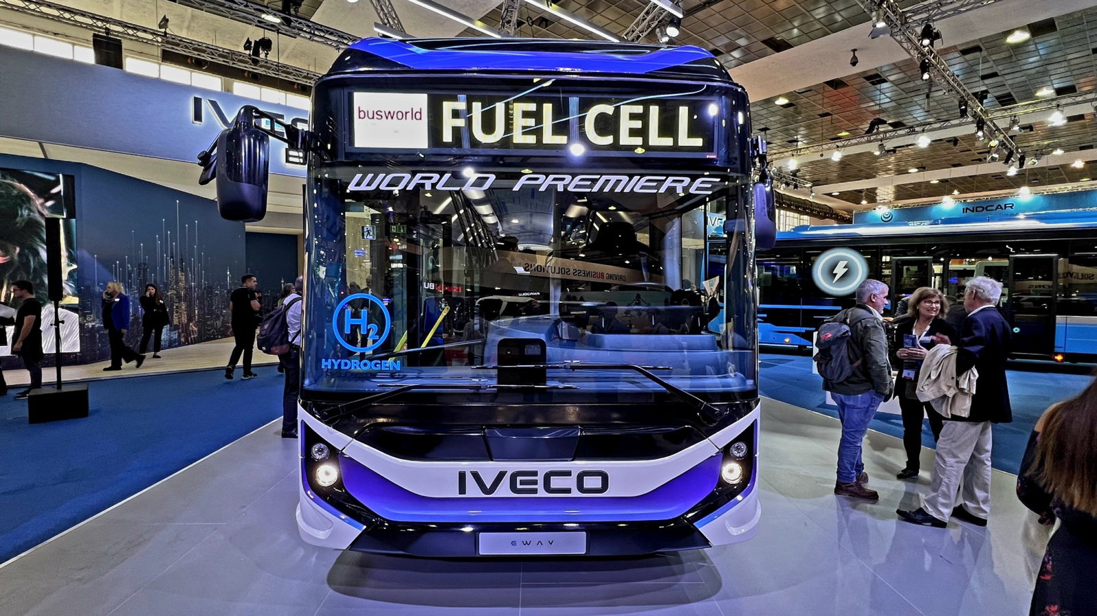 Hidrogénhajtású E-Way-t és faceliftes Crossway-t hozott újdonságként Brüsszelbe az Iveco