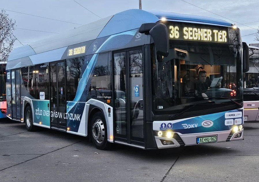 Debrecenben rajtol a HUMDA országos hidrogénbusz-tesztje