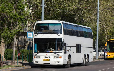 Egy felújított Ikarus EAG 397-essel bővül a Volánbusz nosztalgiaflottája