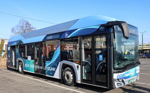 Miskolcon folytatja hidrogénbuszos országjárását a HUMDA