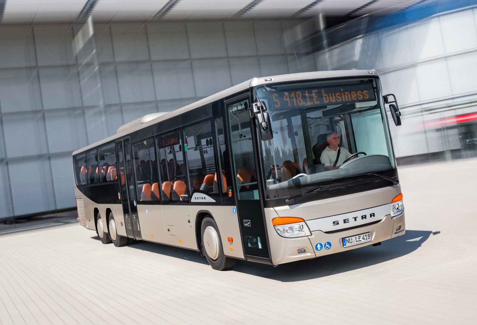 Nem készül több MultiClass sorozatú S 400-as Setra
