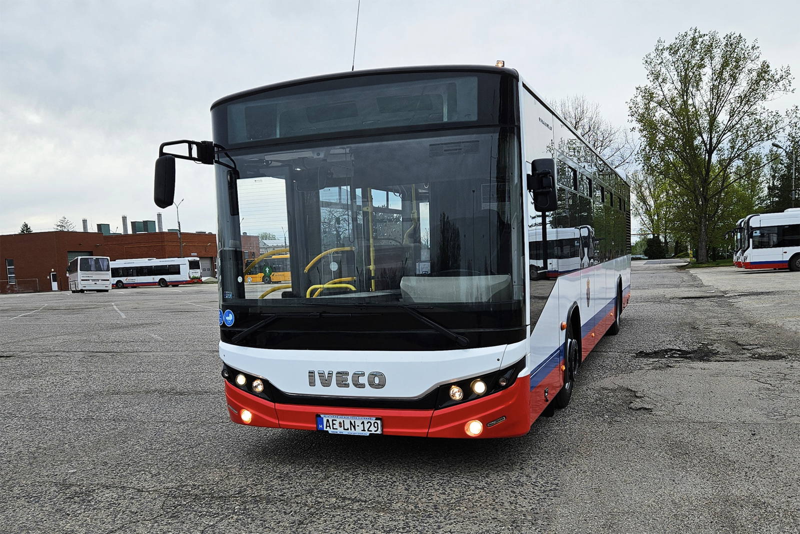 Az INTER TAN-KER Zrt. állítja forgalomba Magyarország első Iveco Streetway autóbuszait