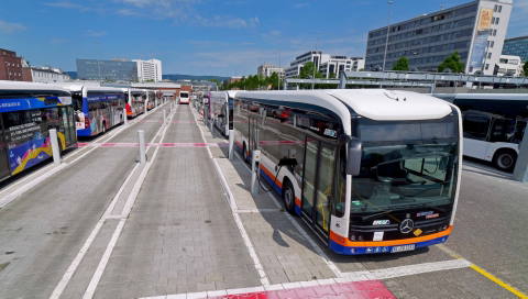 Továbbra is közlekedik mind a 120 eCitaro Wiesbadenben