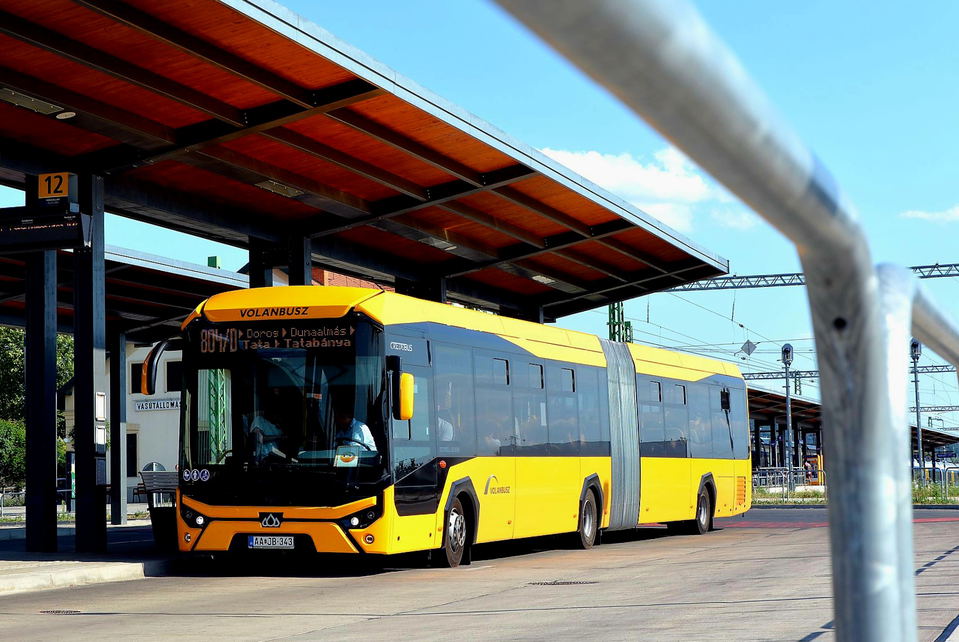 Több mint 5300 POS terminált szerez be a Volánbusz a fedélzeti kártyás fizetés megvalósításához