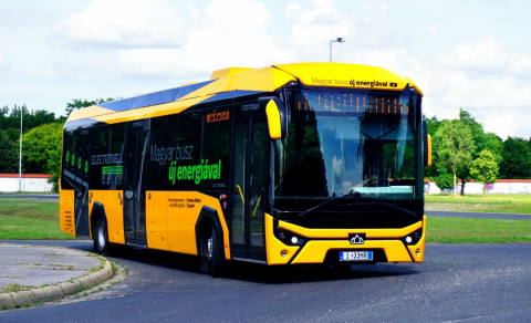Győrben próbázott a Credobus új elektromos autóbusza