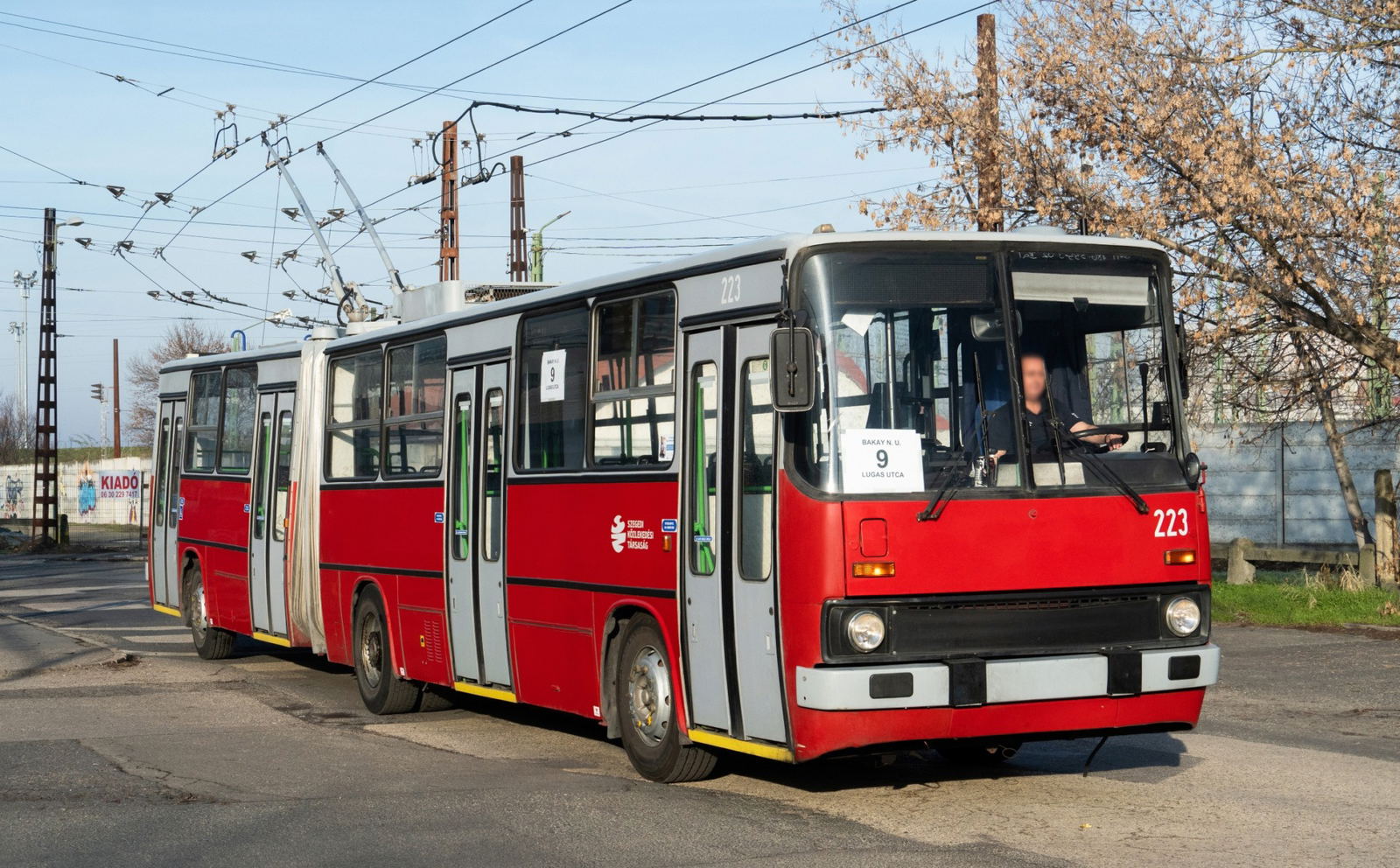 Megválik az SZKT a bérelt GVM trolibuszoktól és egy Volvo 7700A-tól