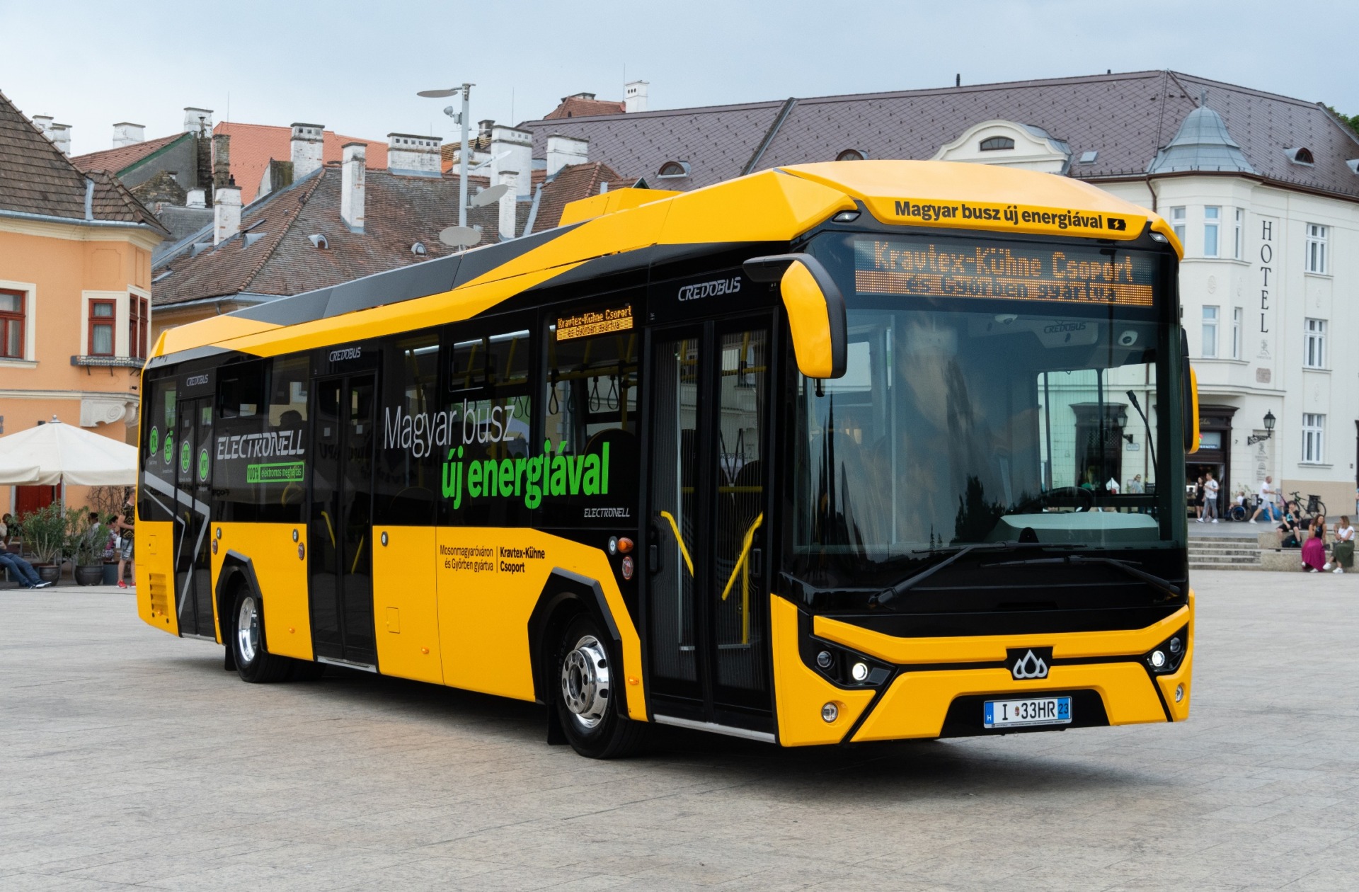 Bemutatkozott az Electronell 12, a Credobus első elektromos hajtású busza