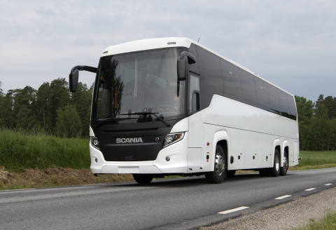 Cseppfolyósított földgázzal hajtott változattal bővül a Scania Touring HD sorozat
