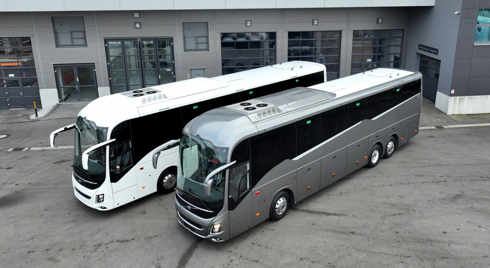 Mégsem gyártja tovább a 9700/9900-as típuspárt a Volvo