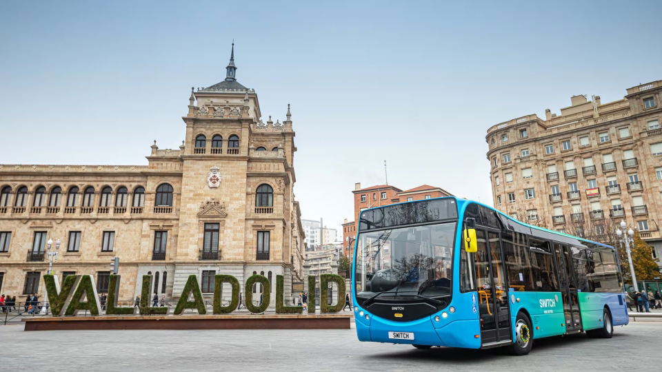 Elhalasztja a döntést spanyolországi gyárának felépítéséről a Switch Mobility
