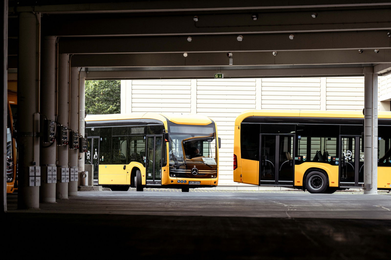 Újabb 10 Mercedes-Benz eCitaro G csatlakozott a darmstadti HEAG mobilo flottájához