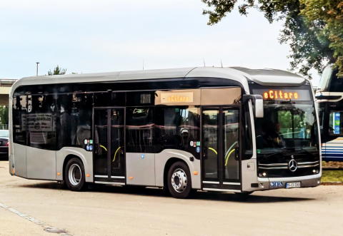 Érkezik a Mercedes-Benz eCitaro család legkisebb tagja, az eCitaro K