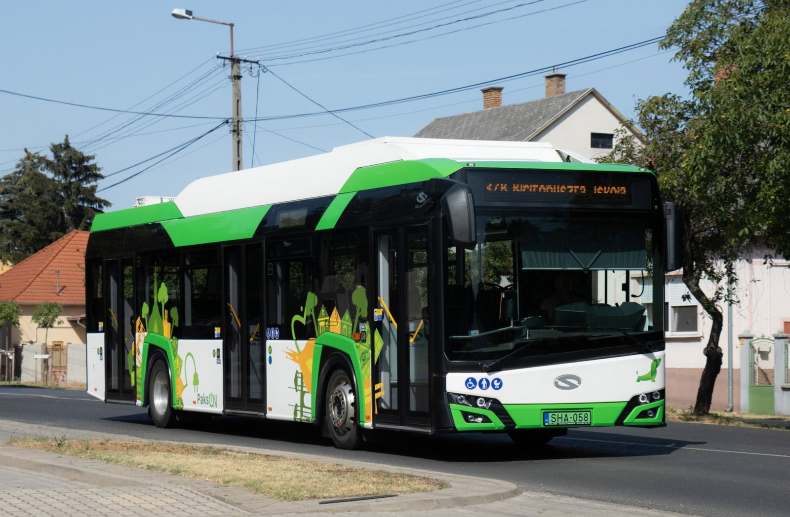 Paks a 7 milliárdos iparűzési adó elvonása miatt eláll egy e-busz tendertől is