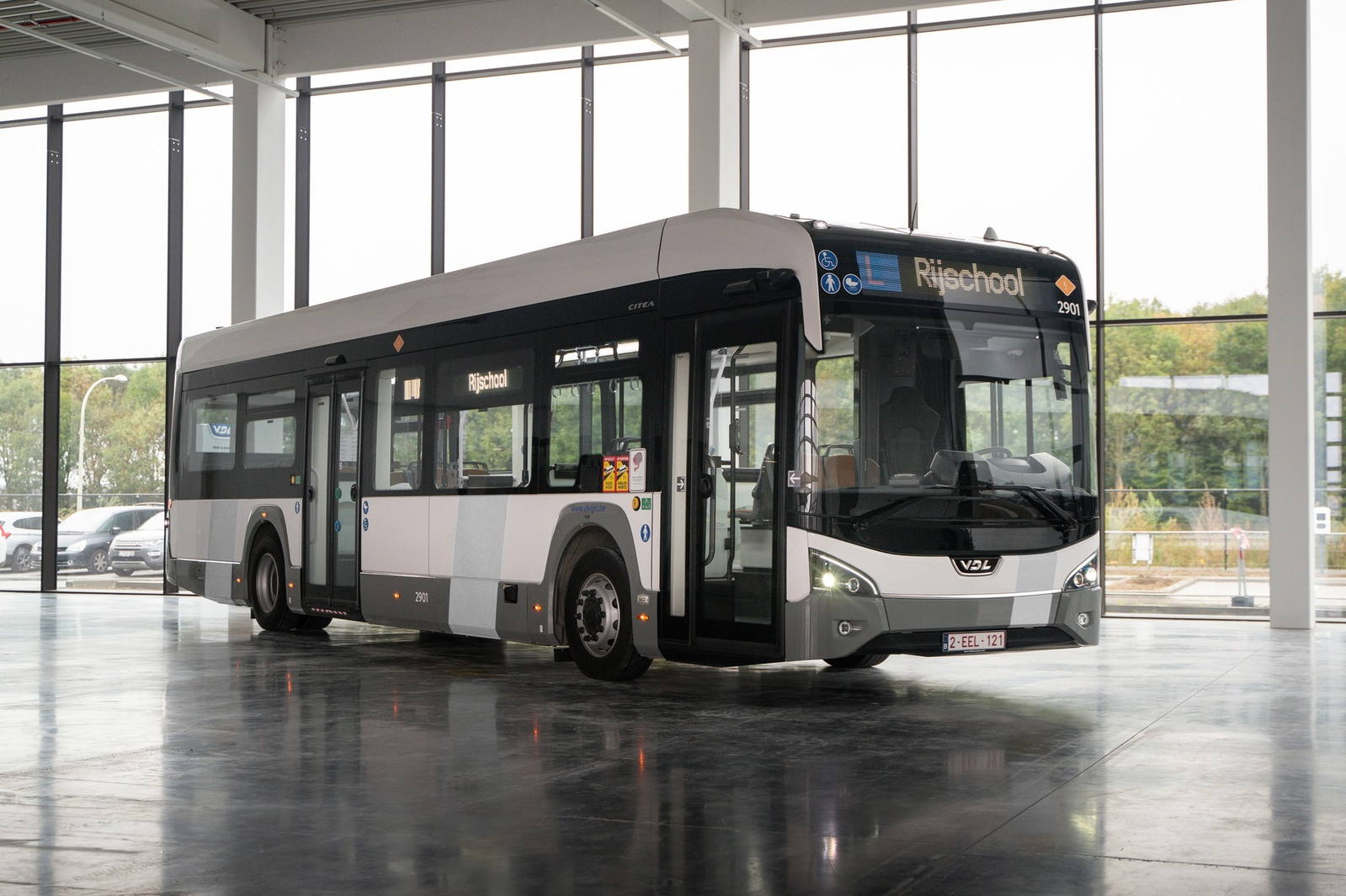 Tovább csökkent a VDL buszgyártó üzletágának forgalma 2024 első felében
