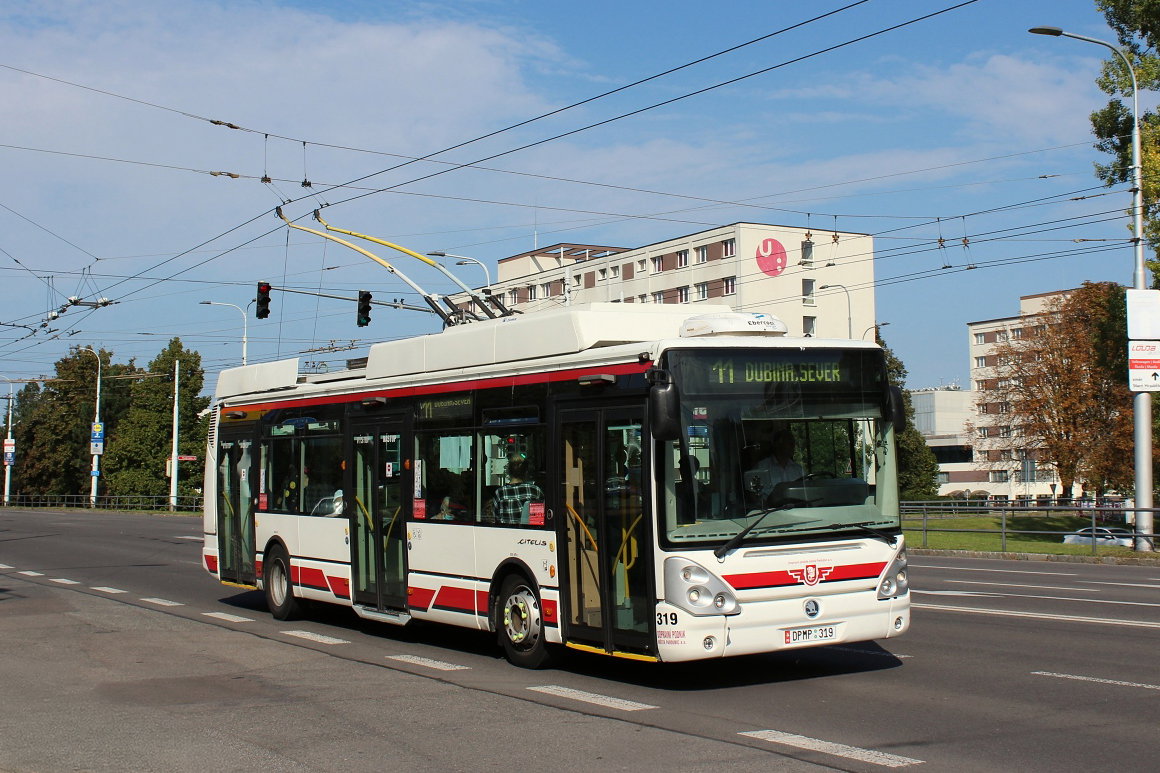 Az utolsó Škoda 24 Tr trolibusz is elbúcsúzott Pardubice városától