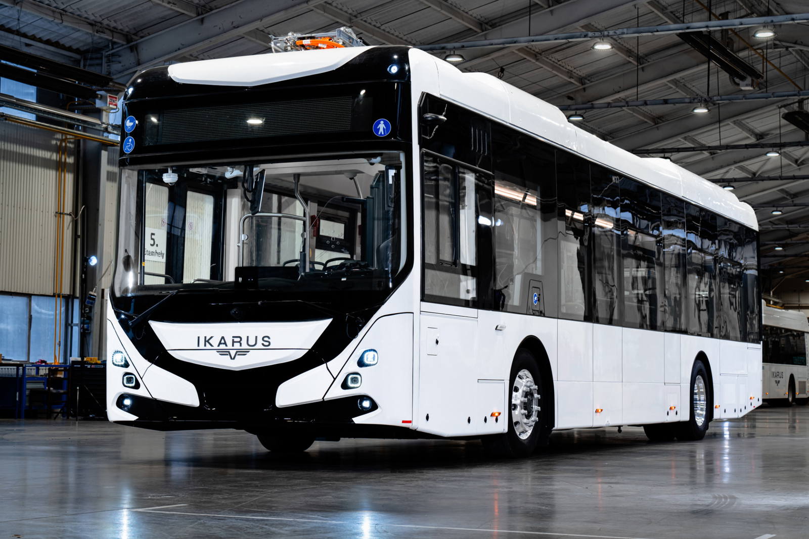 Ismét egy lengyel tenderen próbálkozik az Ikarus