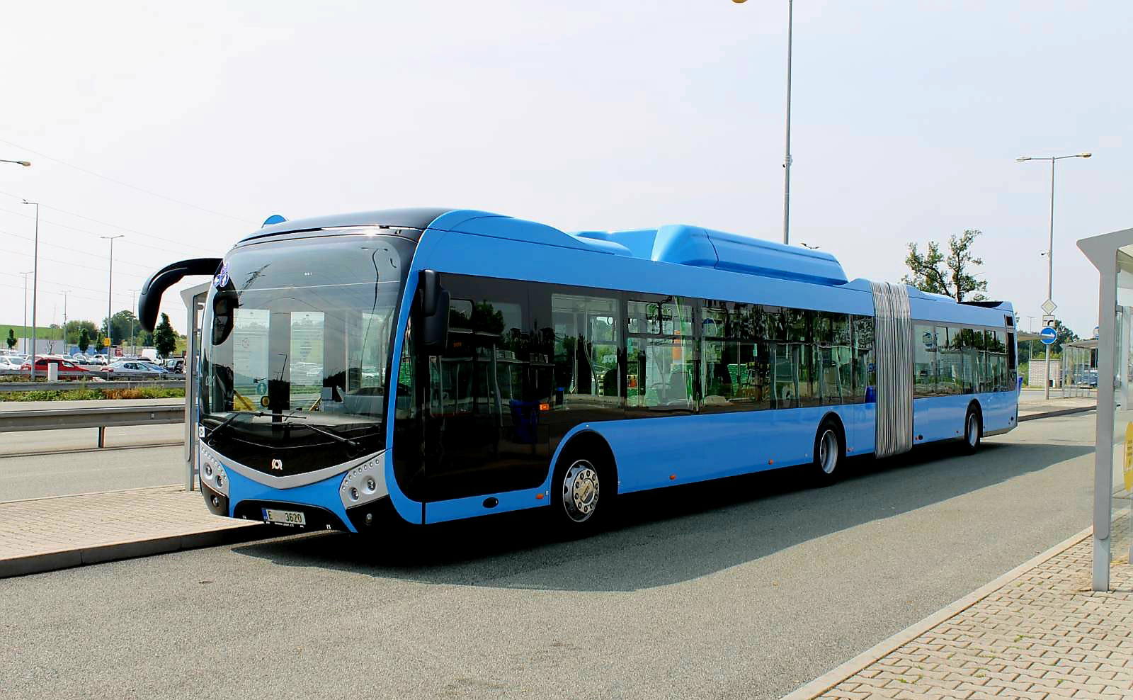 A SOR szállíthatja Pozsony 130 darabos CNG-hajtású csuklós flottáját is