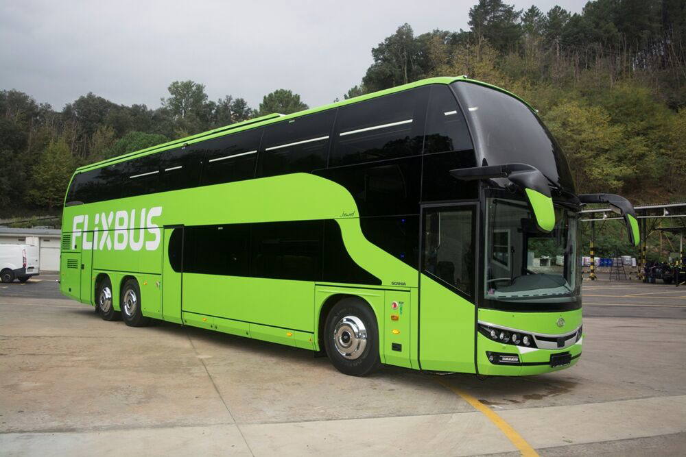 Beulas Jewel double-decker enters service on FlixBus’s Prague–Budapest route