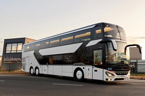 Új zászlóshajó az Infinitours-Busz.hu flottájában: íme a társaság első Setra S 531 DT autóbusza