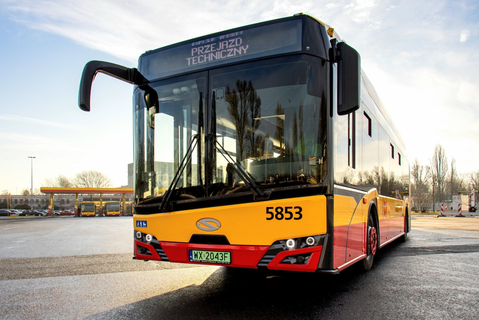 Varsó autonóm buszokat is vásárolna legújabb villanybusz-beszerzésének részeként