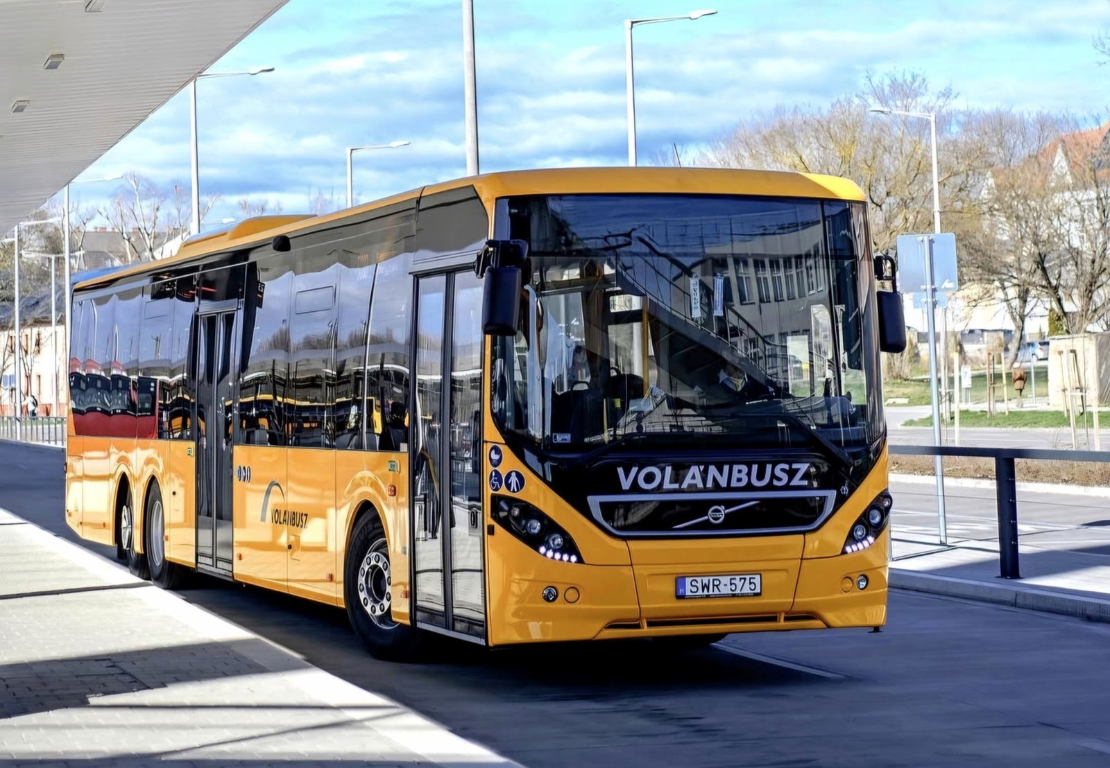 MÁV takes over scheduled bus services on five routes starting April 1