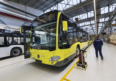 Idén ünnepli fennállásának 45. évfordulóját a Daimler Buses francia üzeme