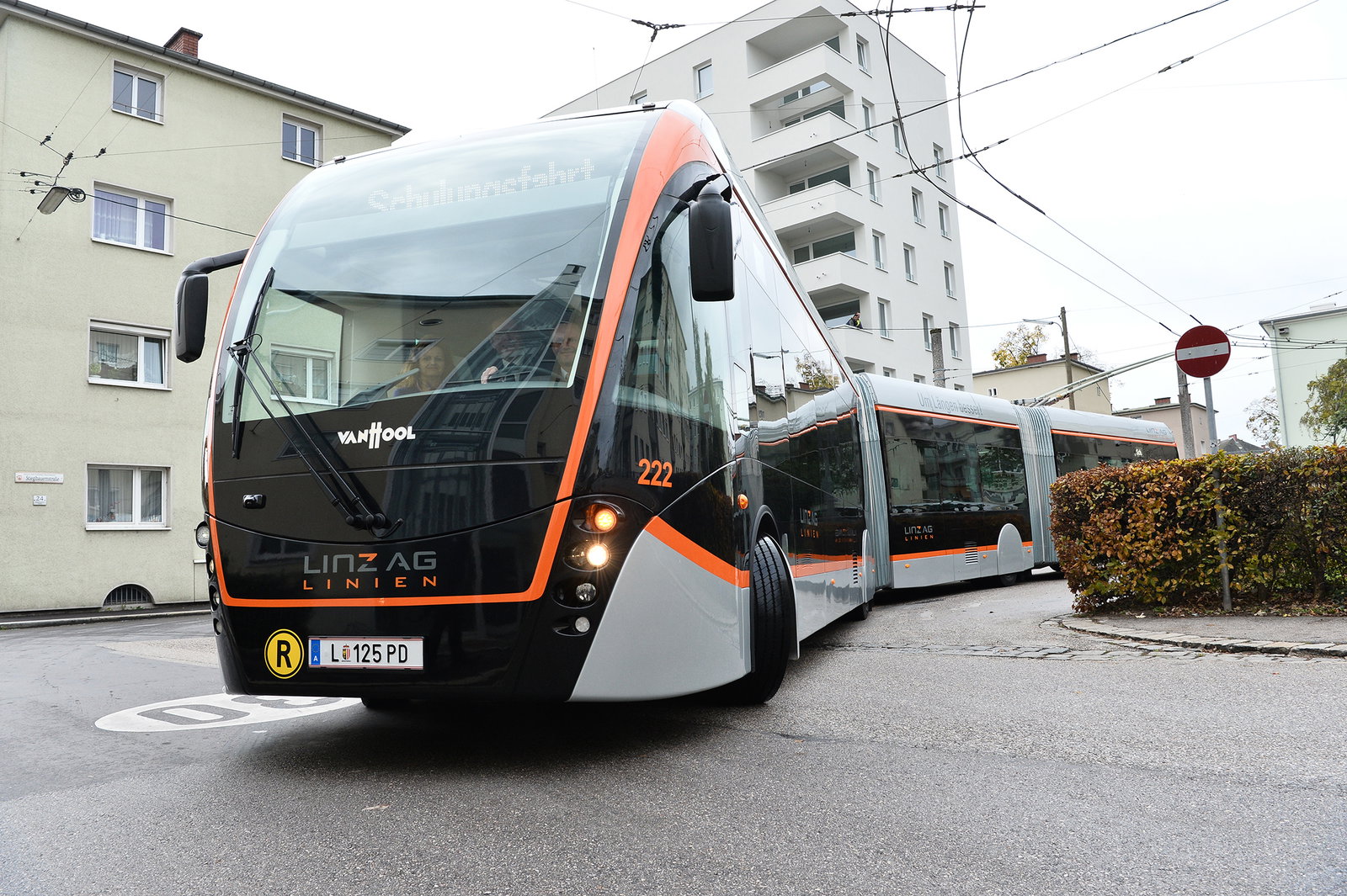 Linz újabb duplacsuklós trolibuszokat vásárolna
