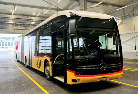 Két új eCitaro G-vel indult el a PostAuto villamosítási programja a svájci Knonauer Amt régióban