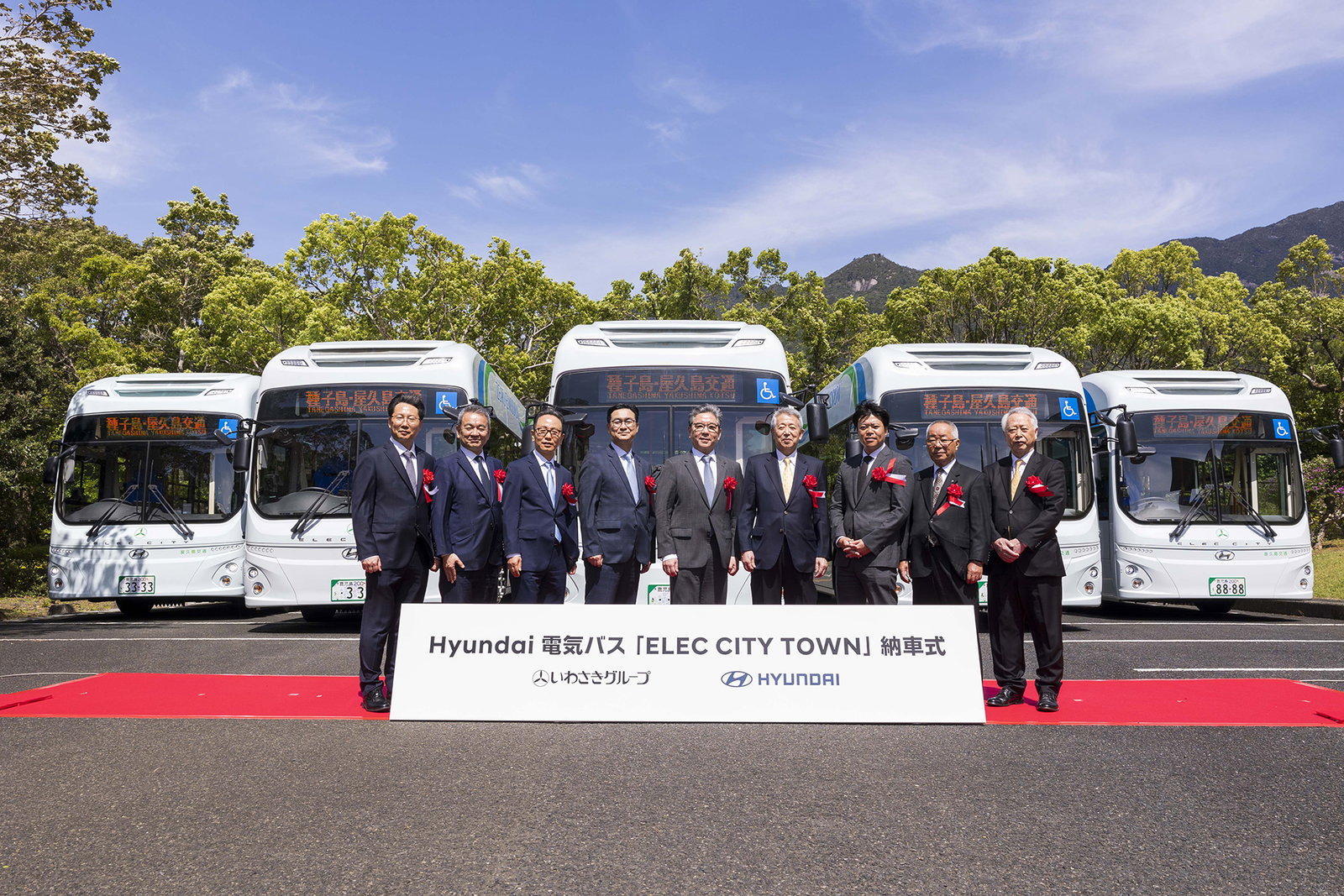 Megérkezett Japánba az első öt szériakivitelű Hyundai Elec City Town villanybusz