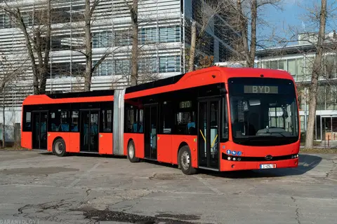 A BYD nyerte Kaposvár 17 darabos villanybusz-tenderét