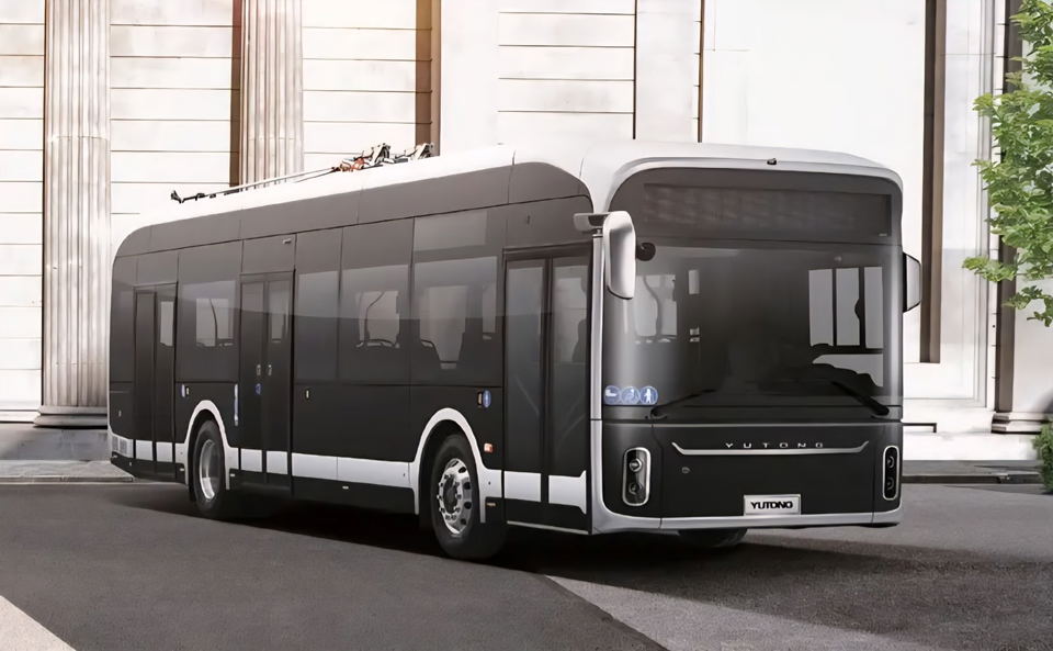 Yutong delivers Bucharest's latest battery-powered trolleybuses