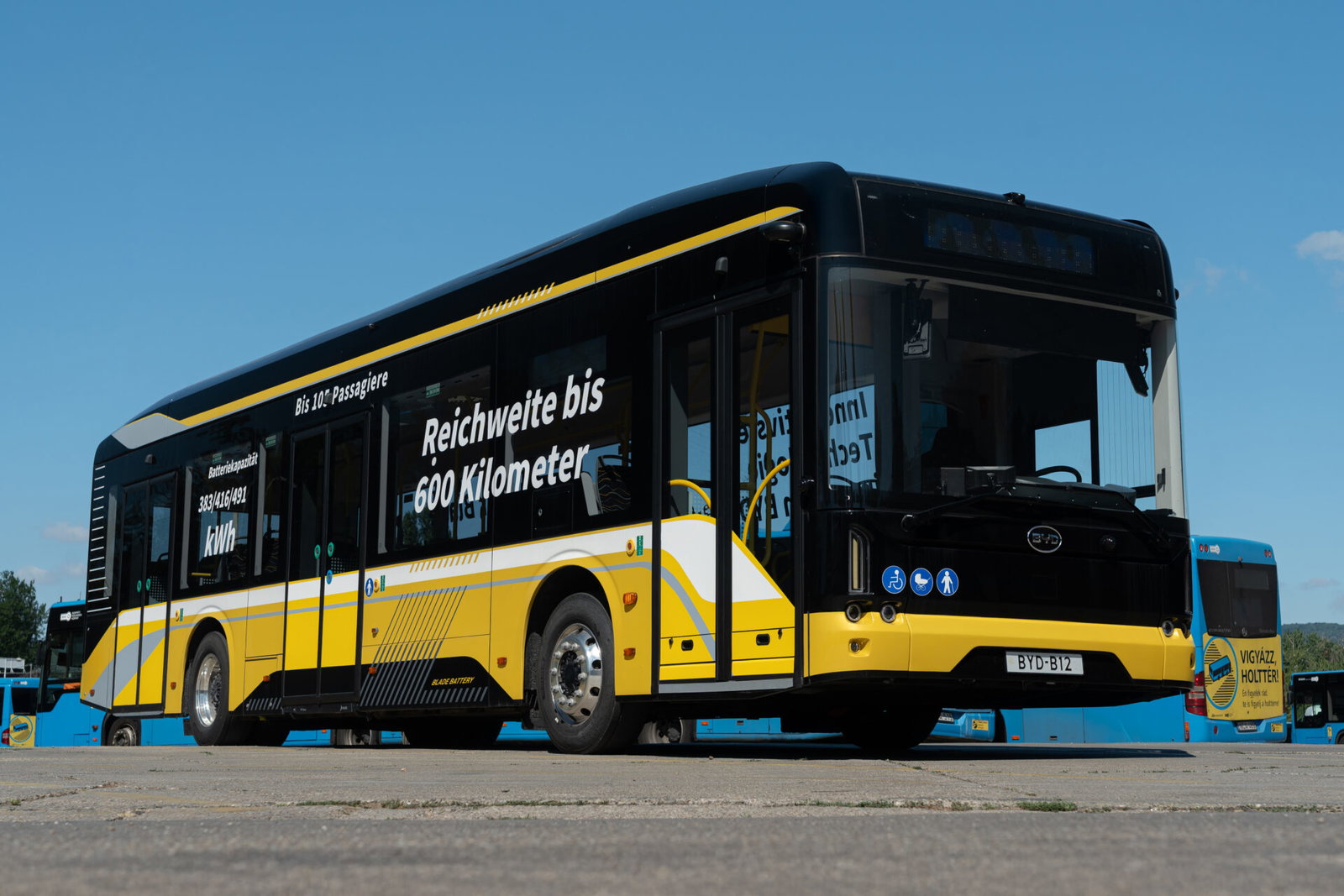 ArrivaBus prepares for new electric fleet with BYD eBus B12 testing