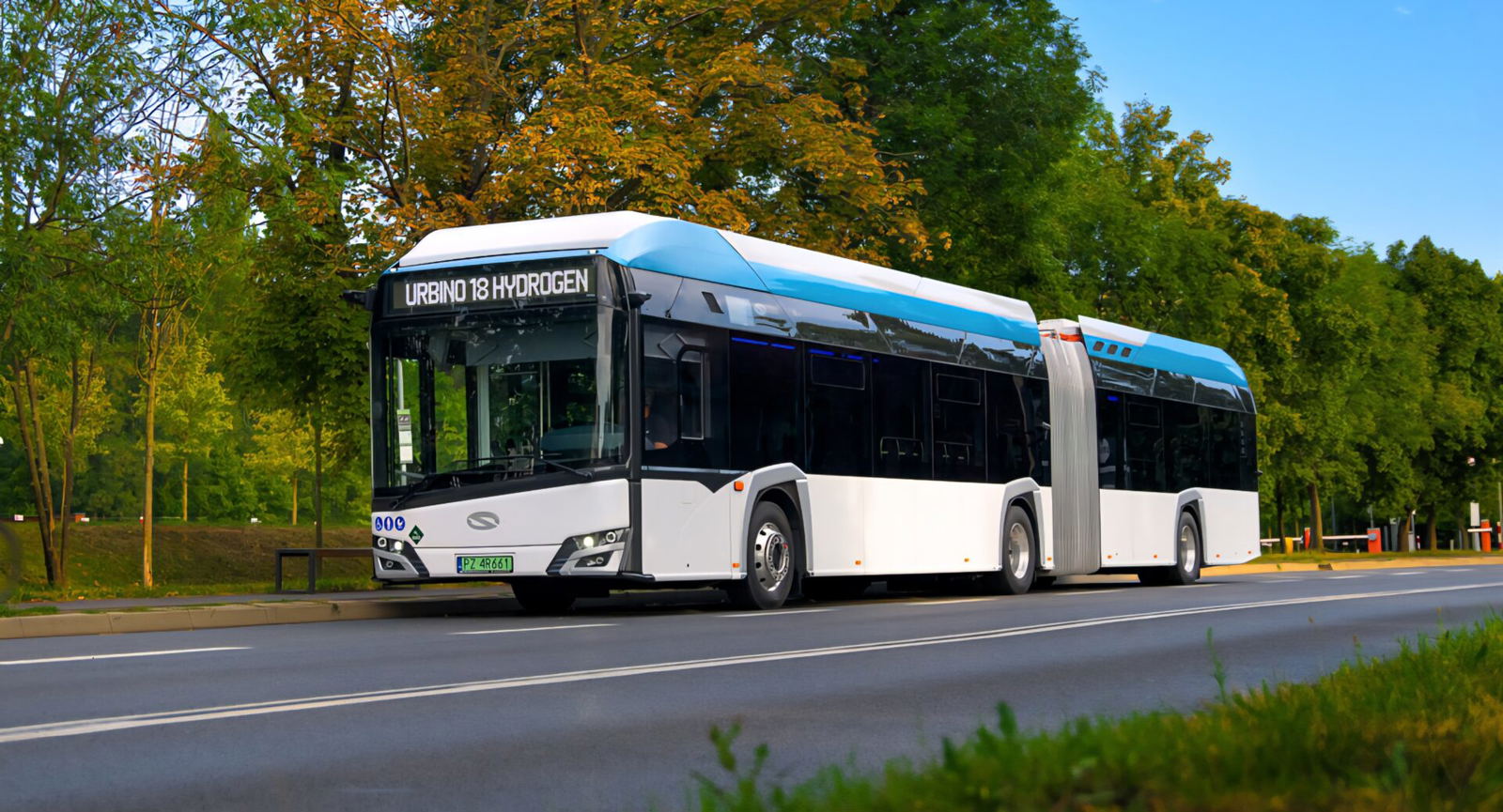 Being green isn't just about being emission-free: A lifecycle analysis of the Solaris Urbino 18 hydrogen