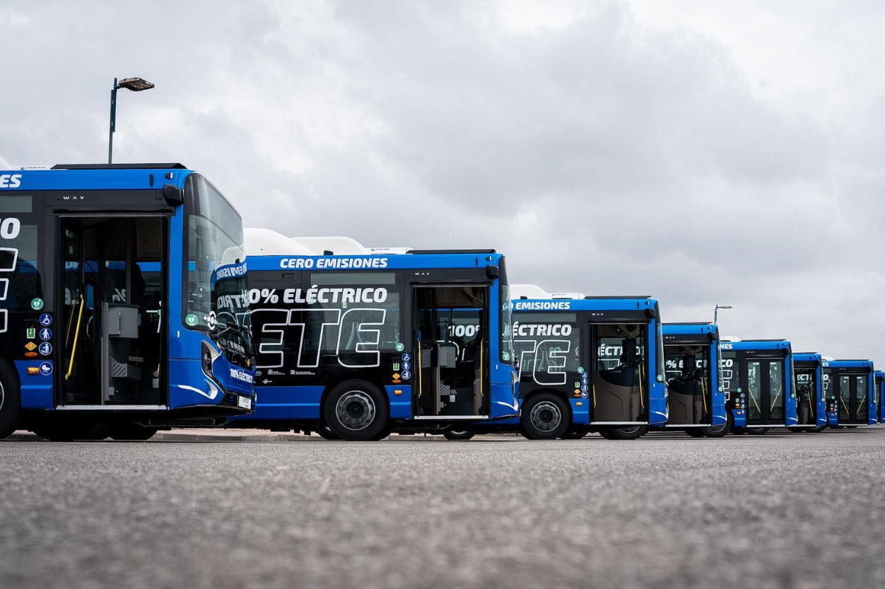Elektromos midibuszokat adott át az EMT Málaga részére az Iveco Bus
