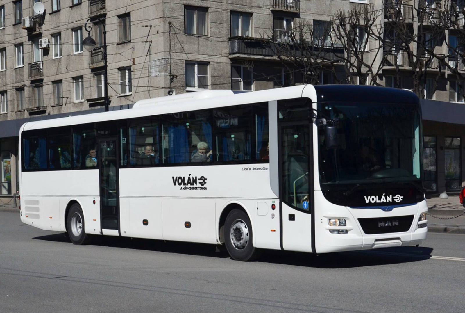 Fedezethiány miatt eredménytelen lett a Volánbusz 59 darabos intercity tendere