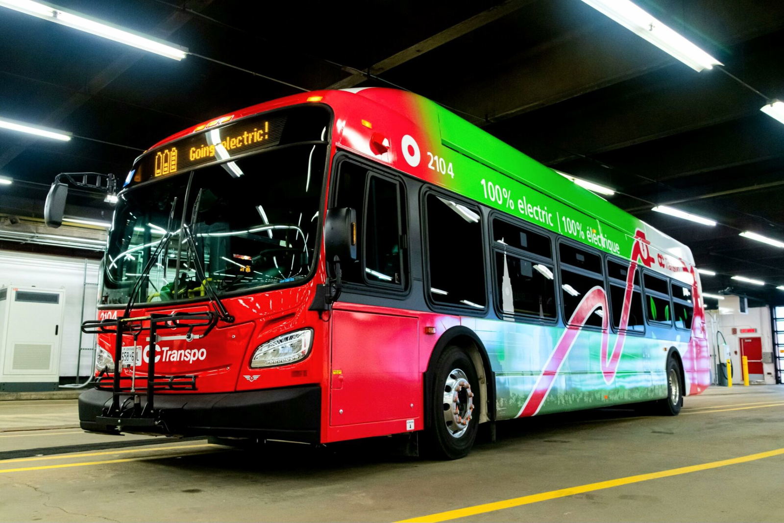 További 124 darab New Flyer XE40 típusú elektromos autóbuszt szerez be az ottawai OC Transpo